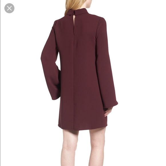 Trouvé Choker Bell Sleeve Dress - Picture 2 of 3